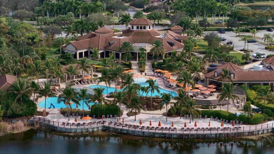 Market Report September 2023 - Naples