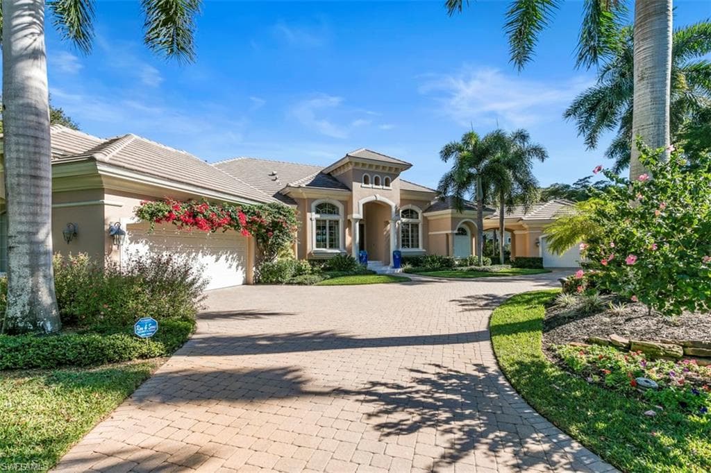 Sold: Estero Golf Community