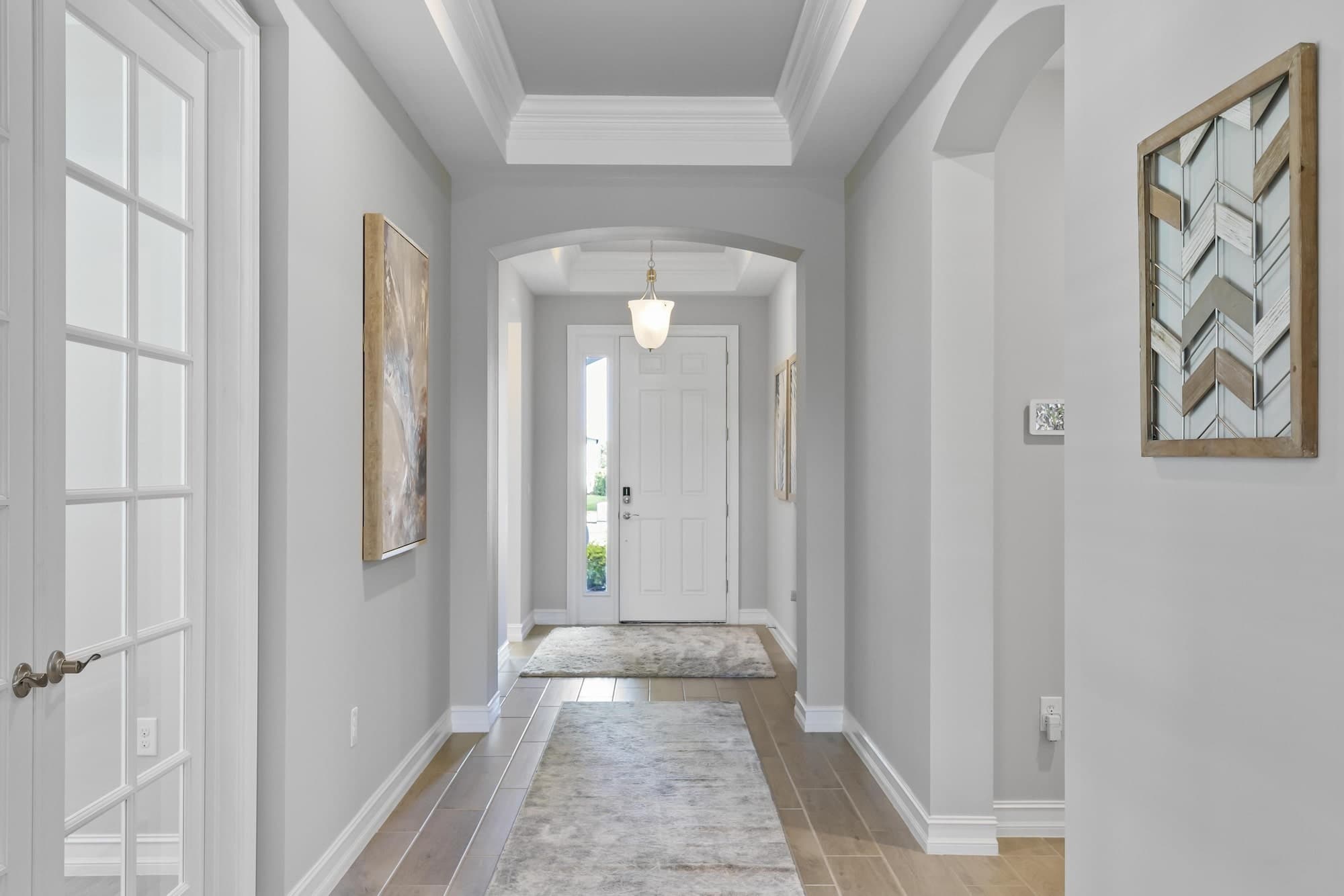 Naples luxury real estate market