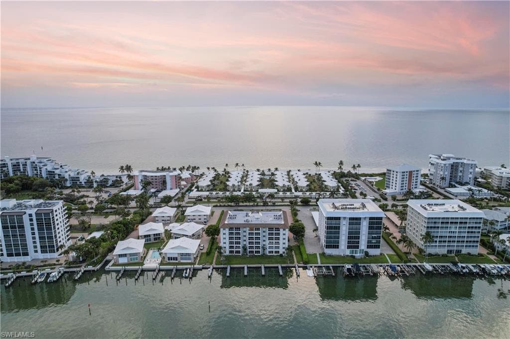 2600 Gulf Shore BLVD N # 26