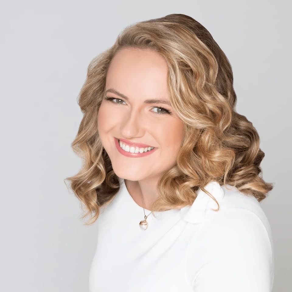Elizabeth Hoffmann - Co-Founder, Bonnycastle Realty