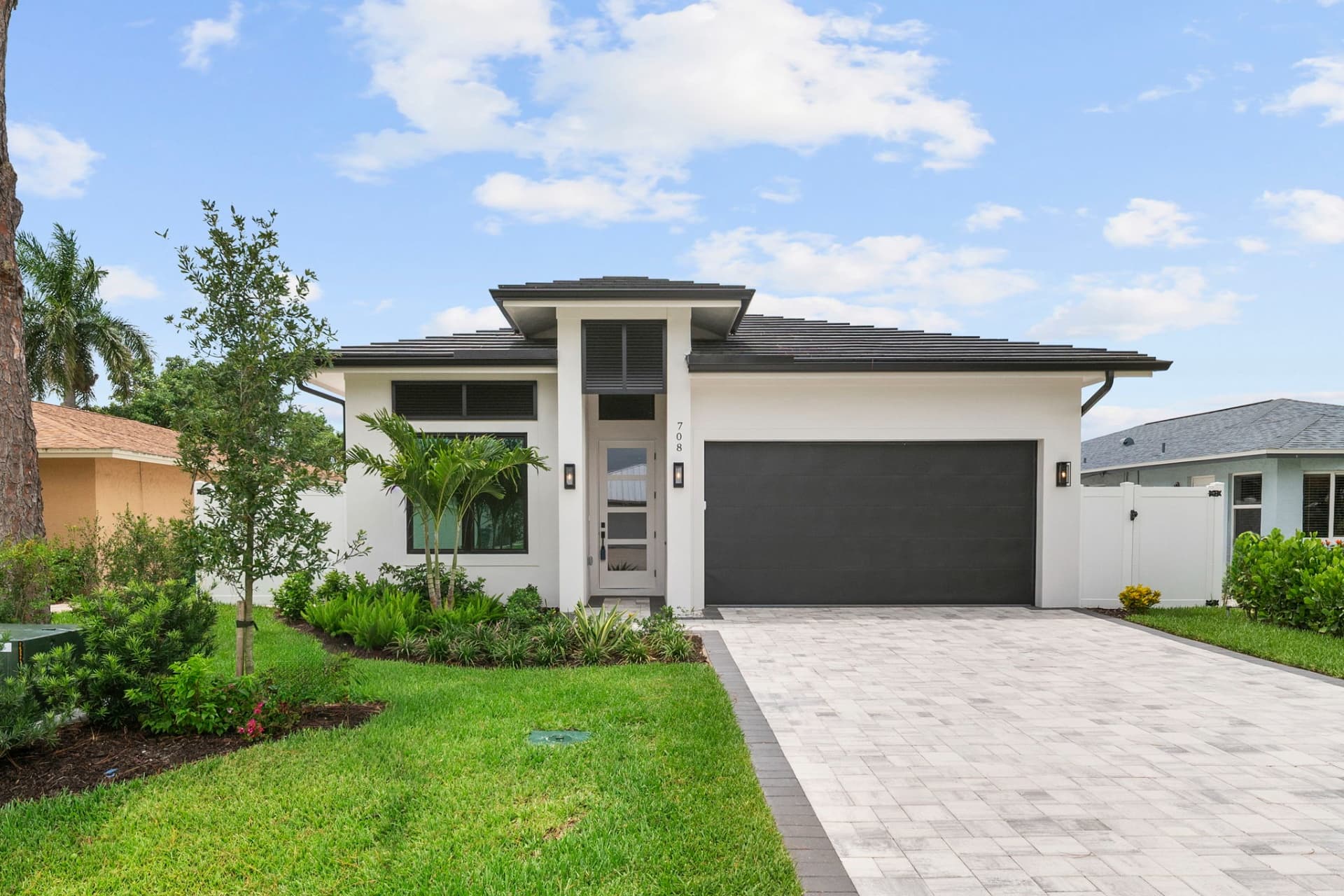708 100th Ave N - Gallery