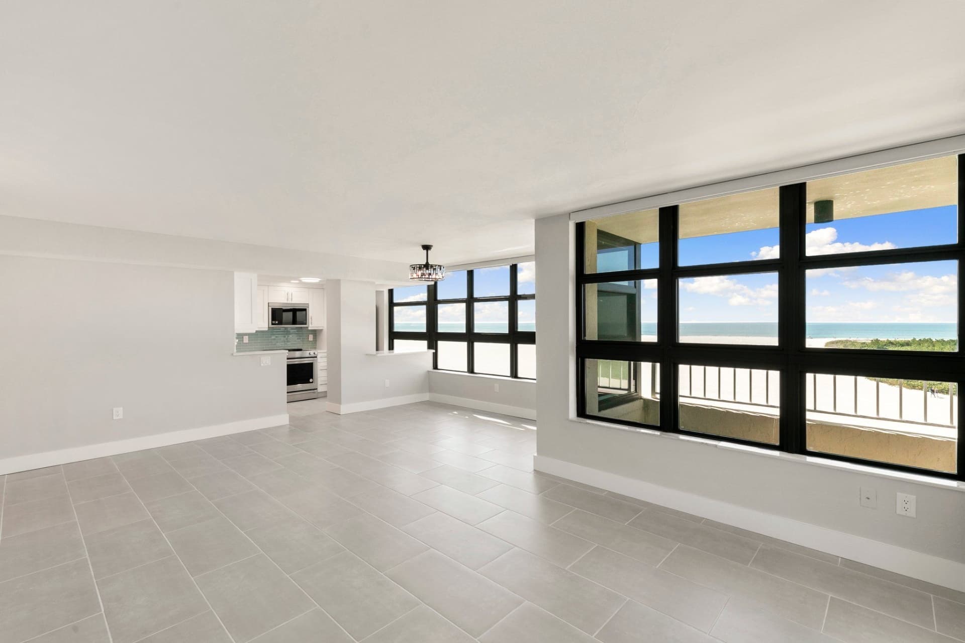 320 Seaview Ct #512 - Gallery