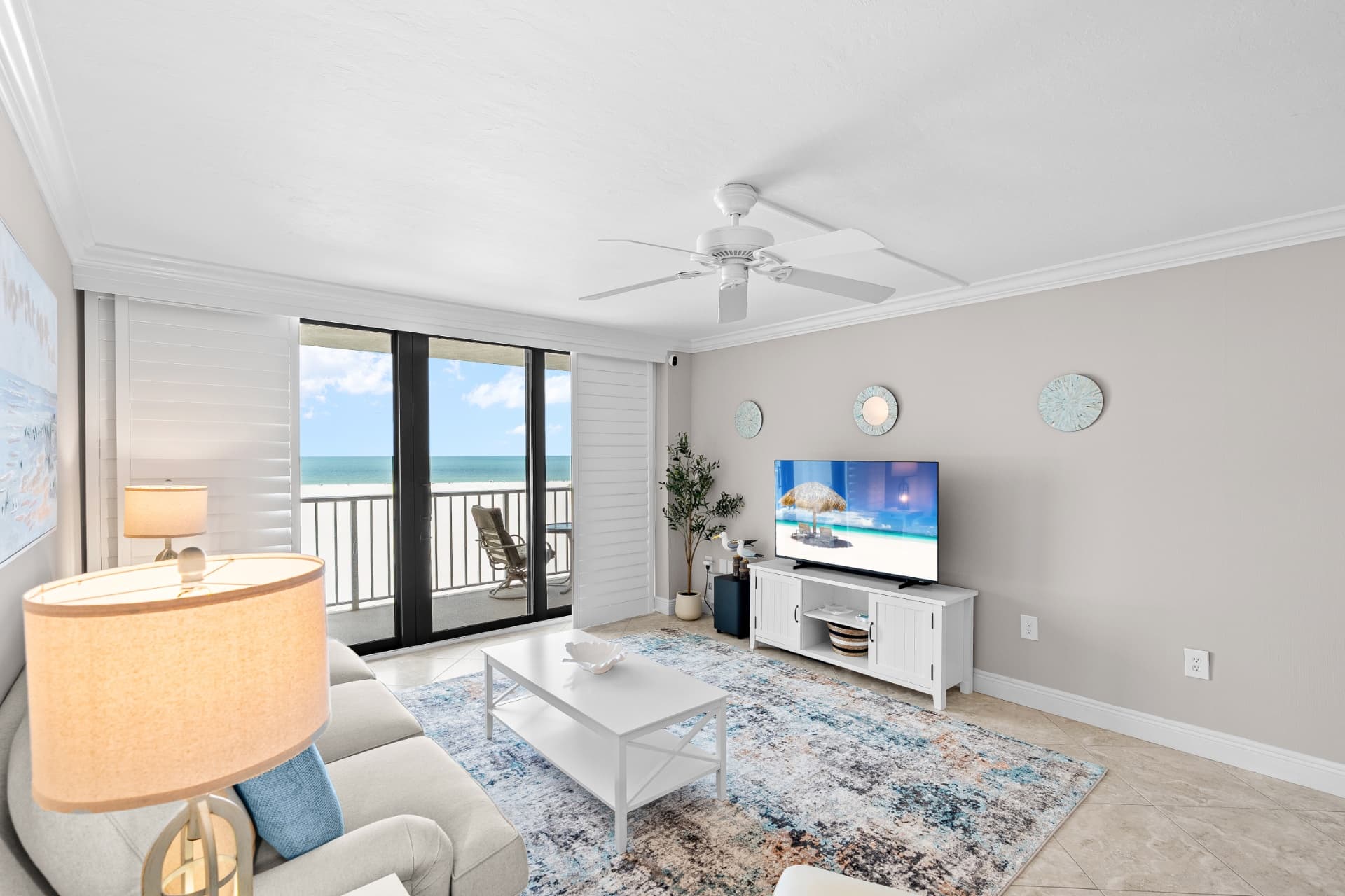 320 Seaview Ct Apt 805 - Gallery
