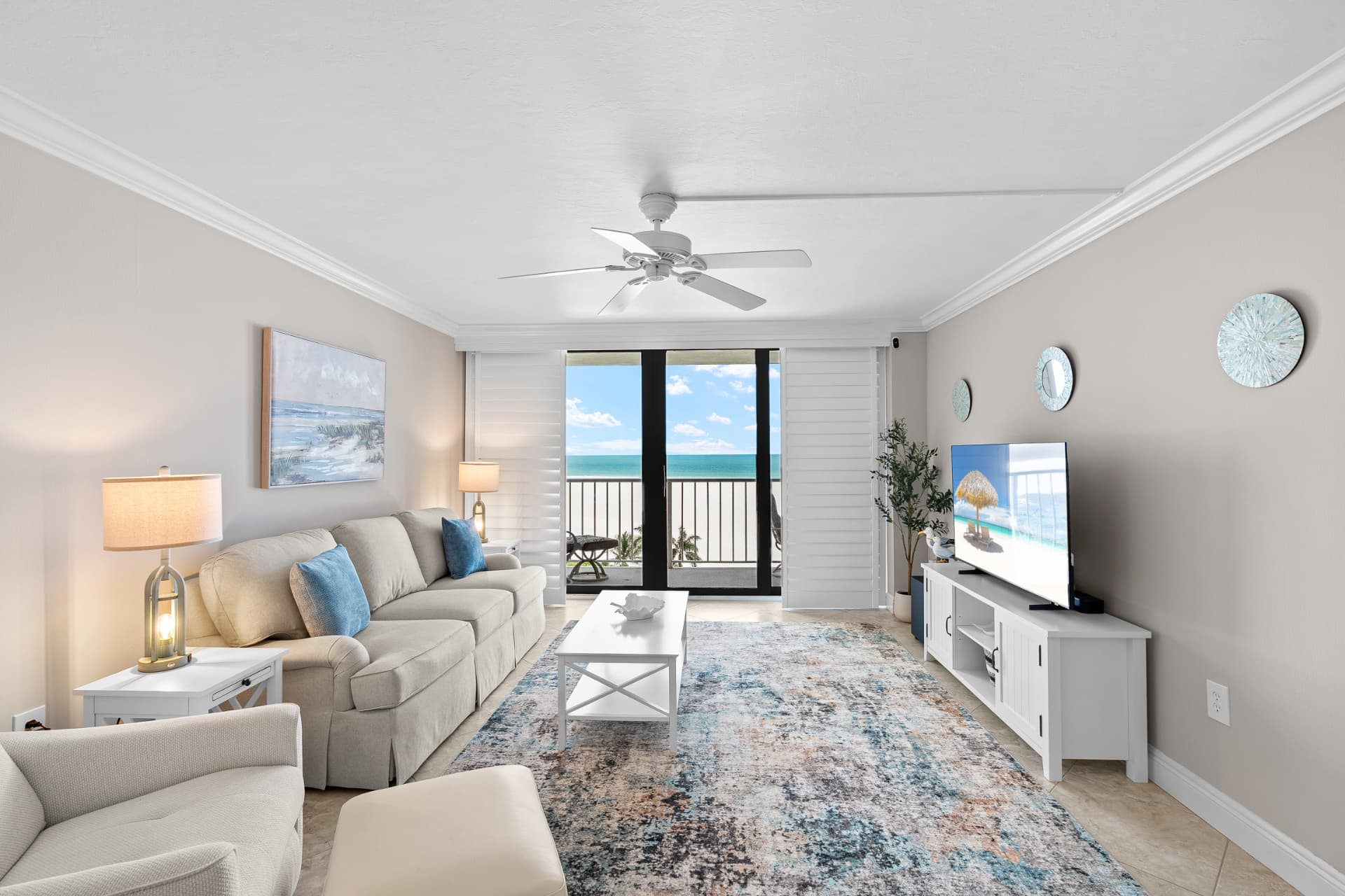 320 Seaview Ct Apt 805 - Gallery