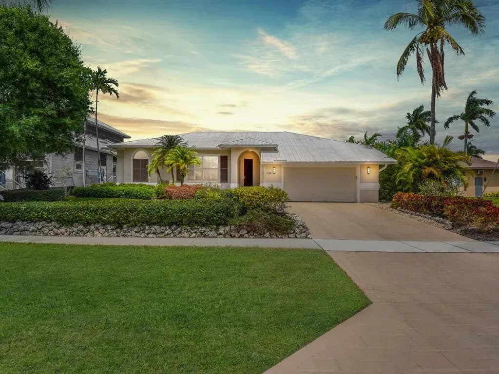 1120 Aztec Ct