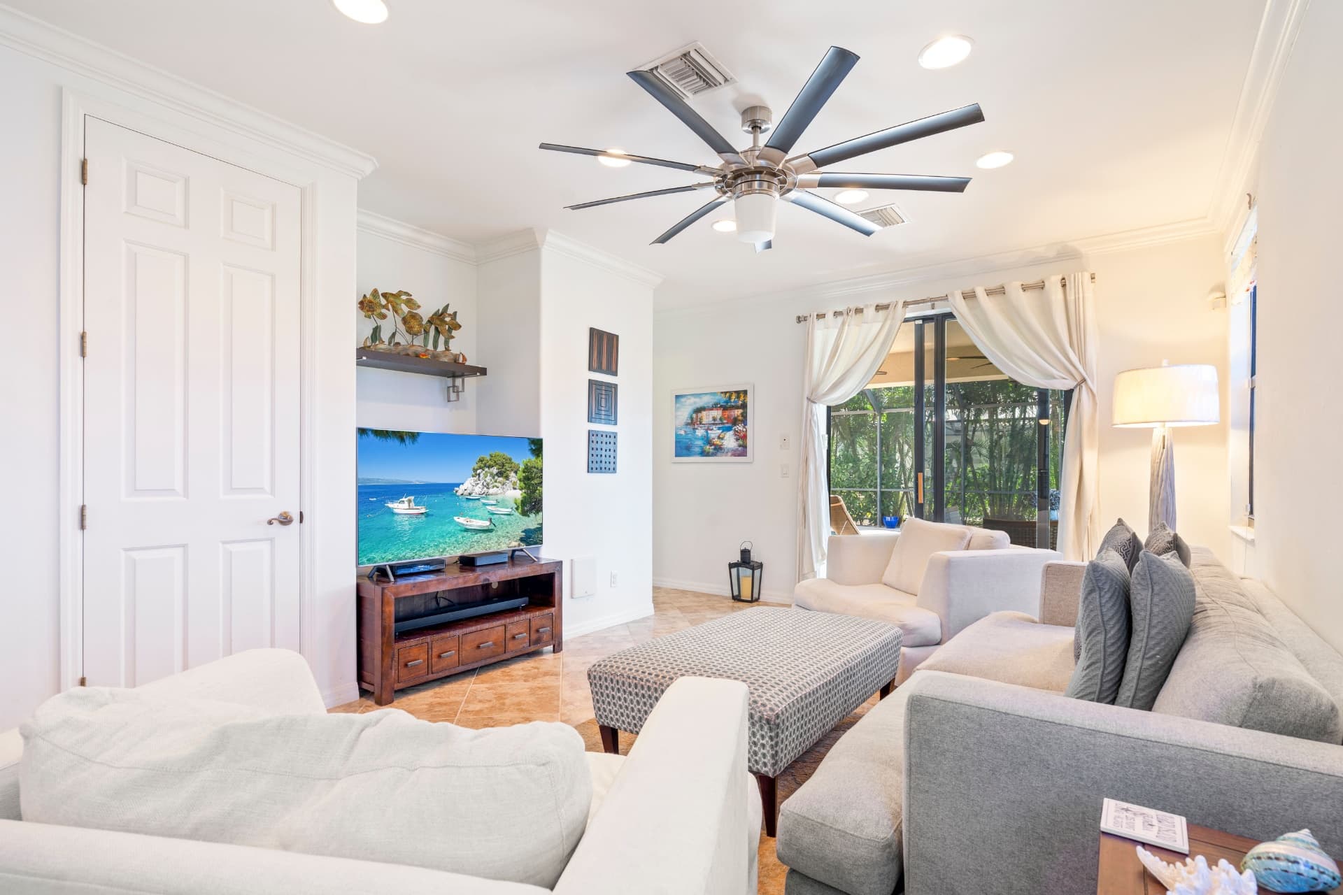 1252 Manado Dr - Gallery