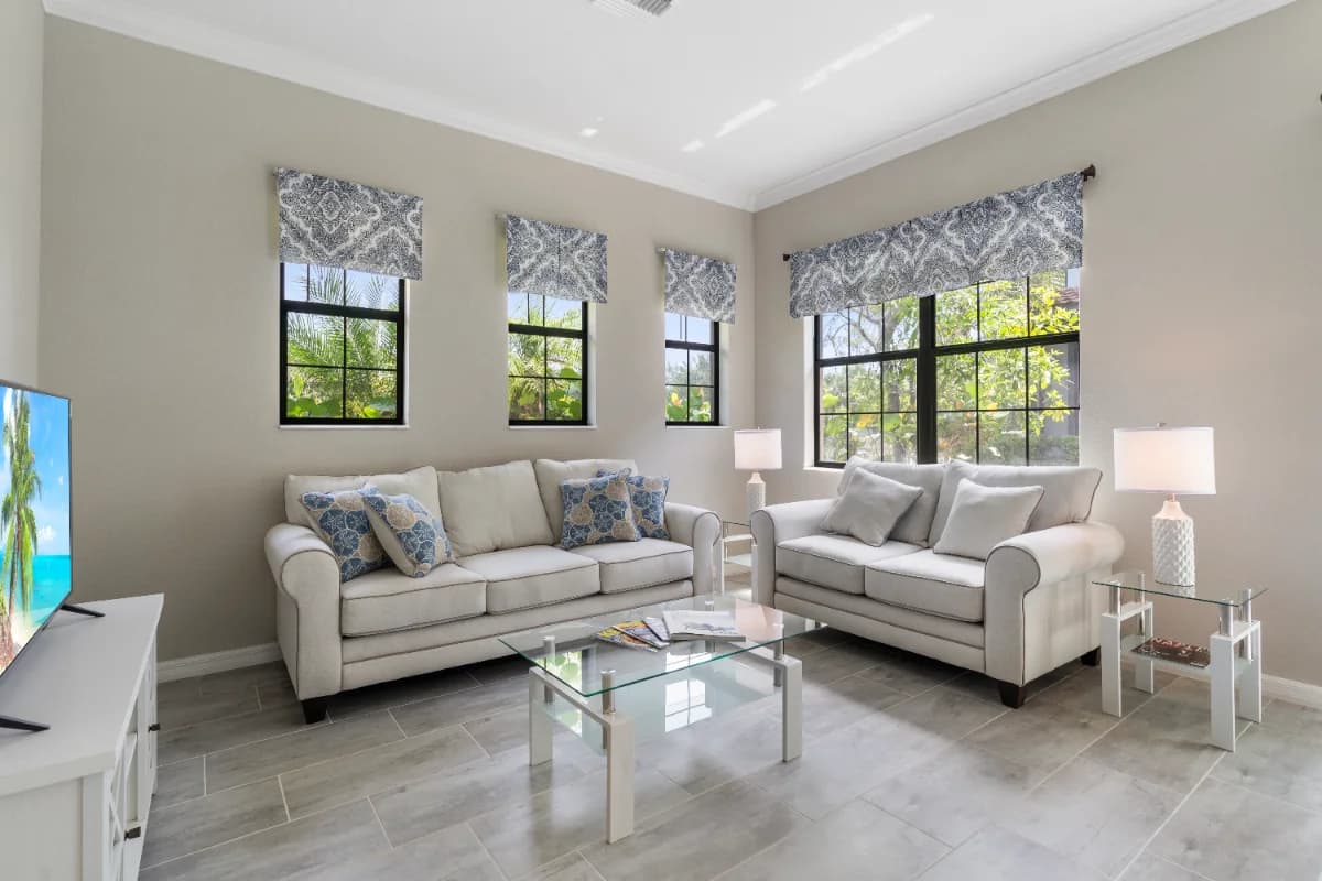 Naples Home Staging Under $10k: A Practical Blueprint