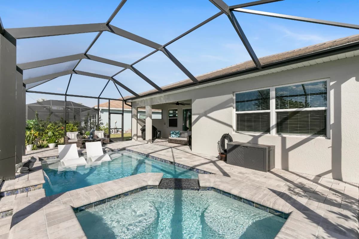 The Best Time to Sell Your Naples Home: A Month-by-Month Guide