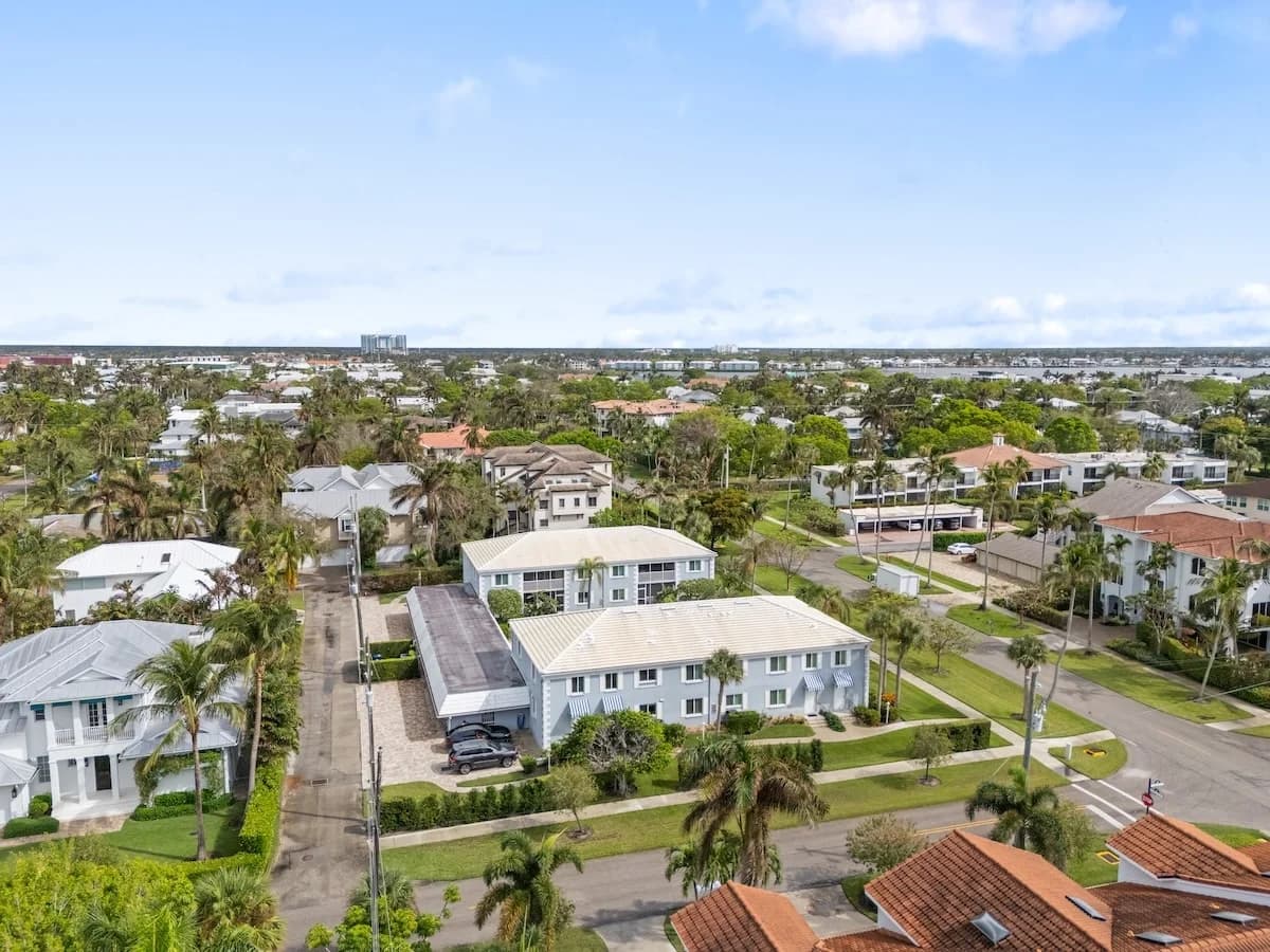Olde Naples Real Estate Market: Third Quarter 2025 - Market Updates