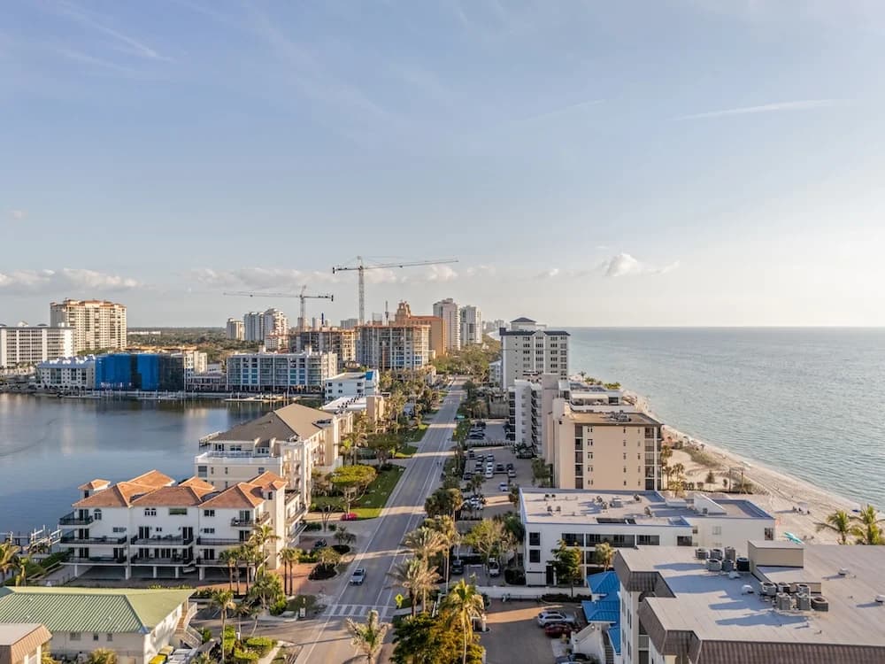 Naples Market Report - September 2025 - Market Update